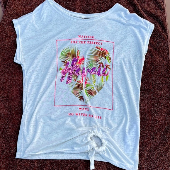 Women’s T-shirt - Picture 1 of 4